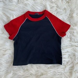 brandy melville cropped baseball tee